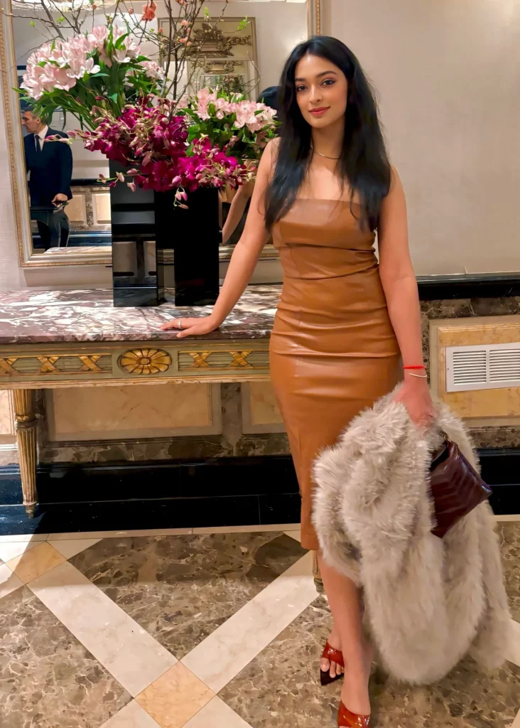 The image displays Immpana Srri (@immpana_srri). Copyright Immpana Srri (@immpana_srri).