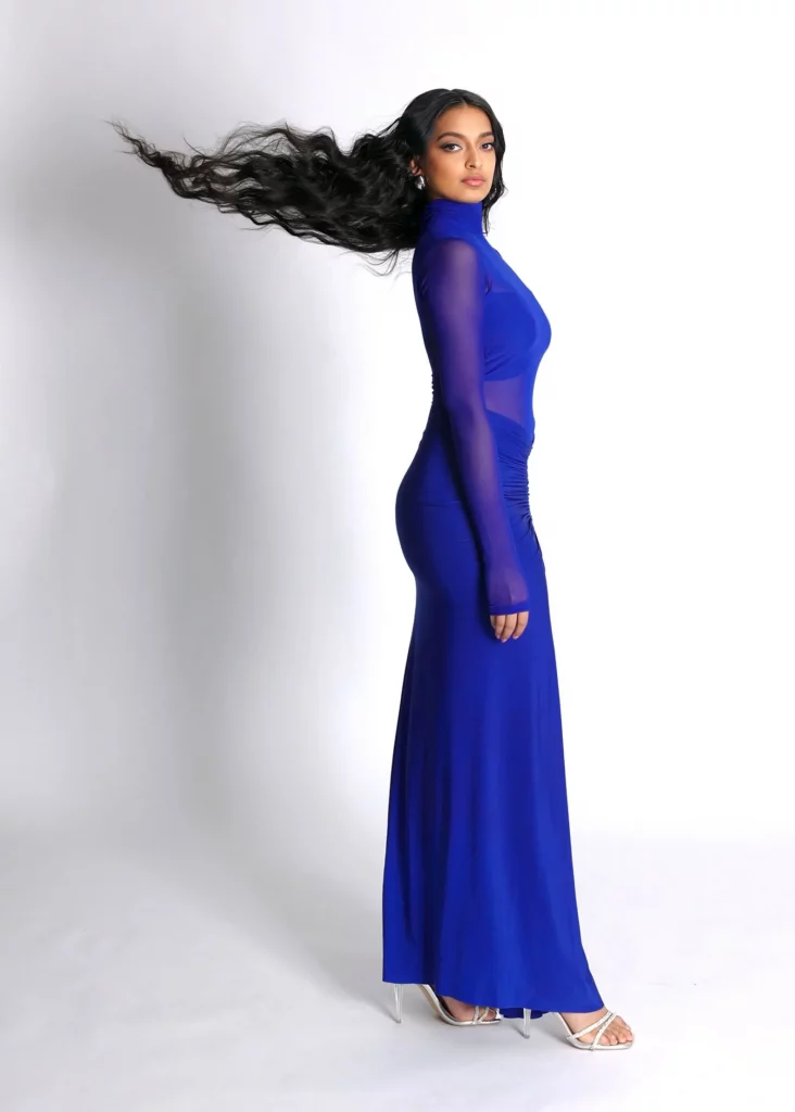 The image displays Immpana Srri (@immpana_srri). Copyright Immpana Srri (@immpana_srri).